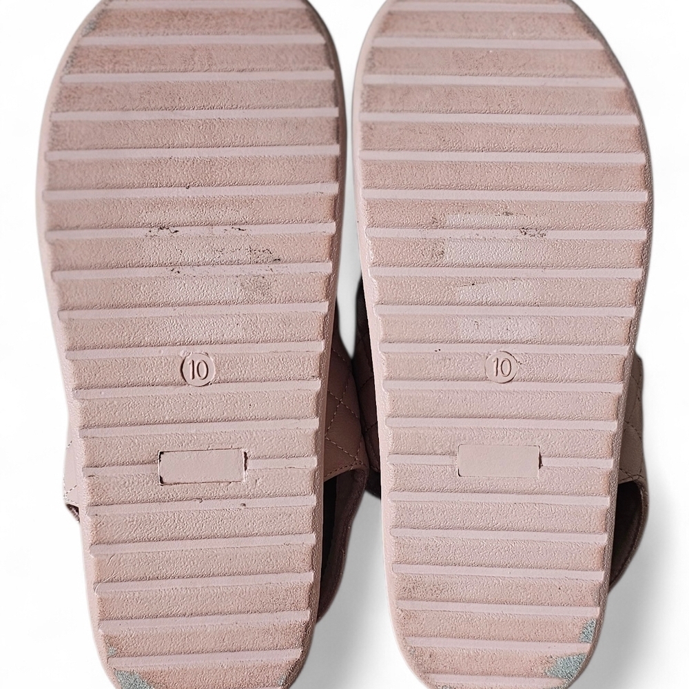 Journee Collection Women’s Blush Pink Quilted Platform Sandals Size 10 - Picture 9 of 9